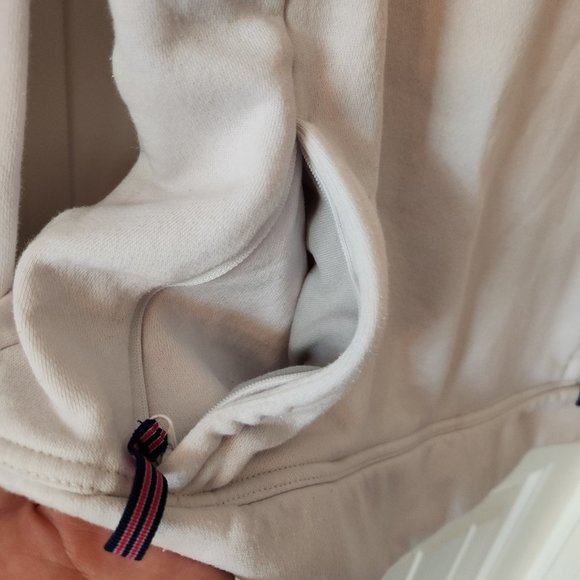 Super Comfy White Roxy Sweatshirt with Striped Sleeves and Front Zipper Pocket - Picture 5 of 5